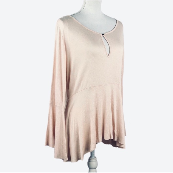 *SOLD* LUCKY BRAND | Washed Blush Bell Sleeve Top - Picture 3 of 5